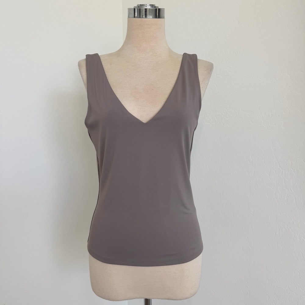 Express V-Neck BODY CONTOUR Sleeveless Tank Top - Brown